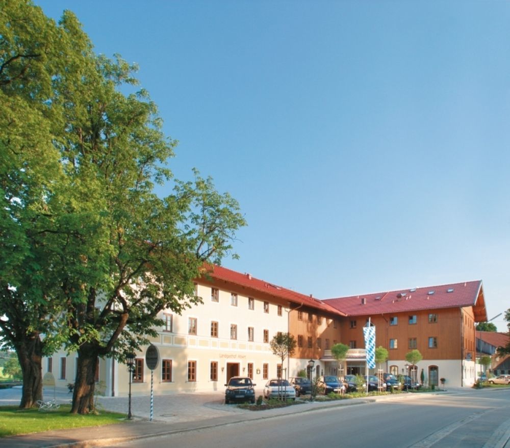 Hotel Und Landgasthof Altwirt Großhartpenning Exterior foto